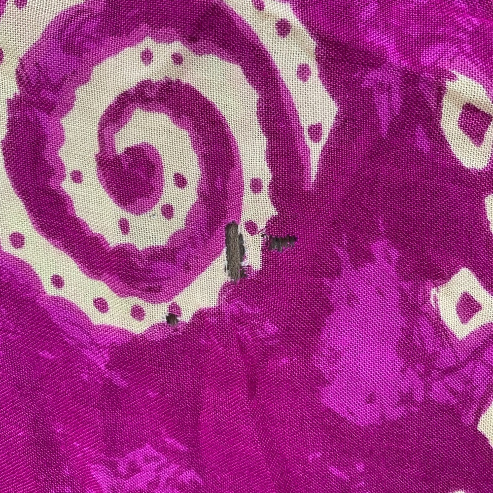 Sarong - Picture 5 of 7